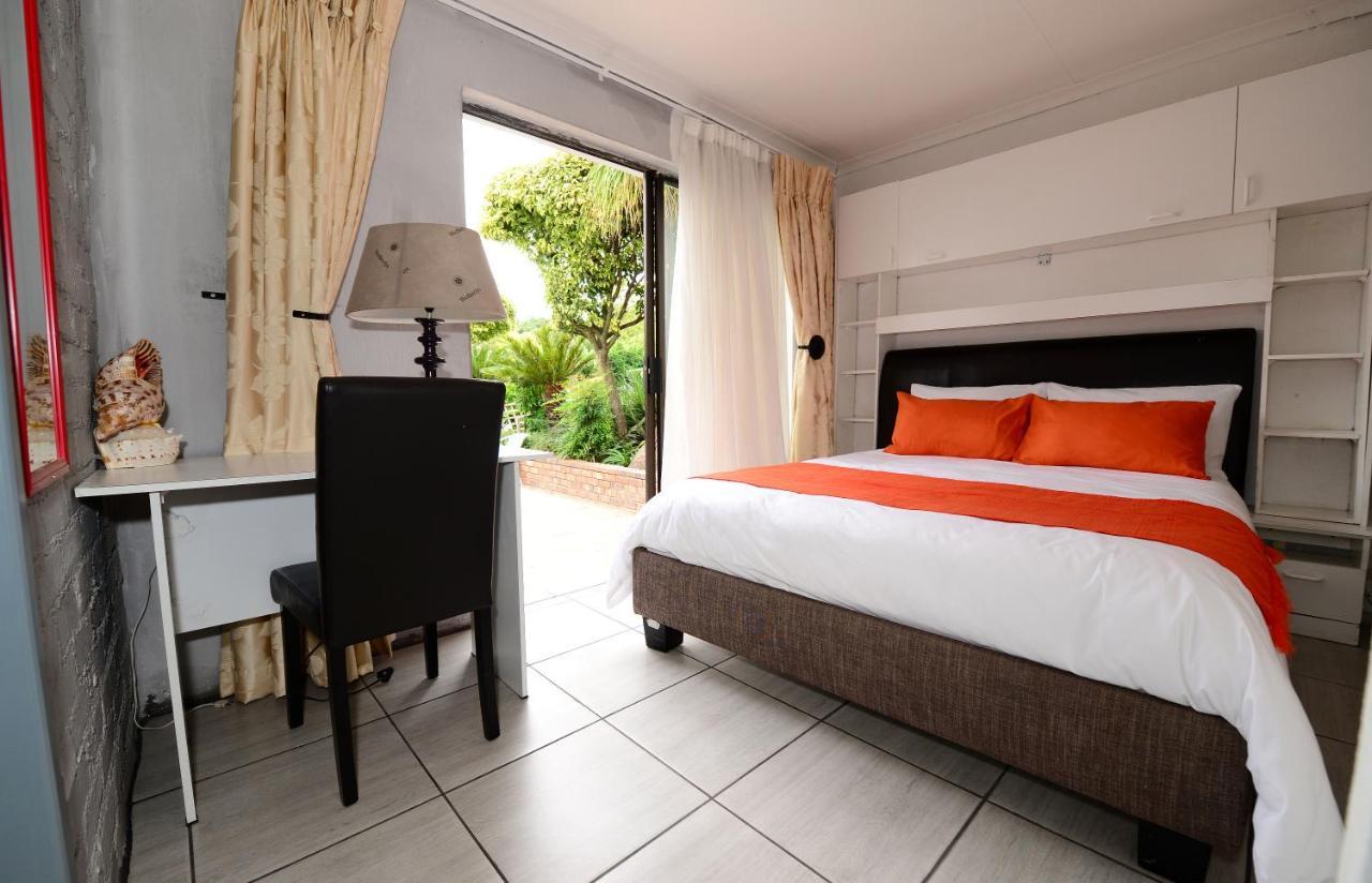Corgi Guest House Johannesburg Exterior photo