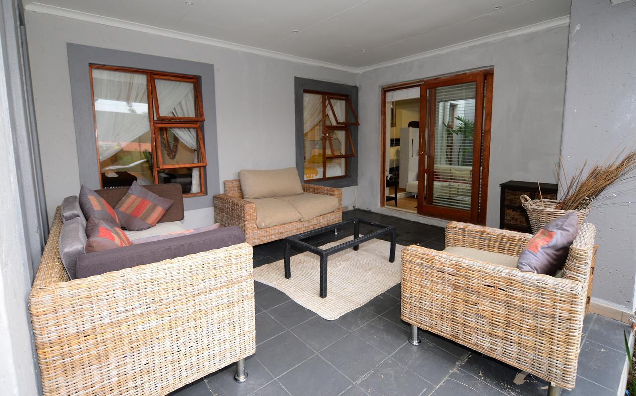 Corgi Guest House Johannesburg Exterior photo