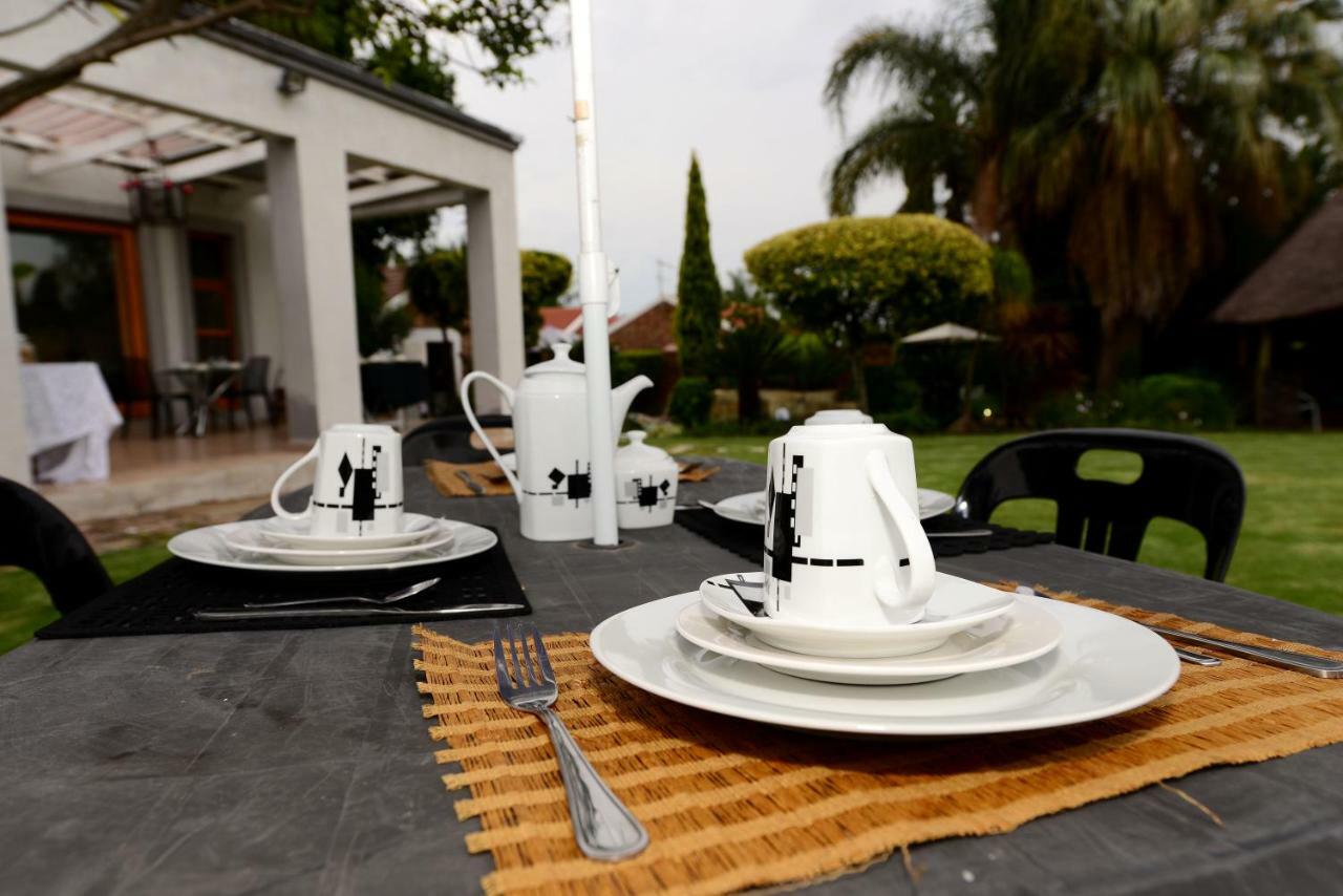 Corgi Guest House Johannesburg Exterior photo